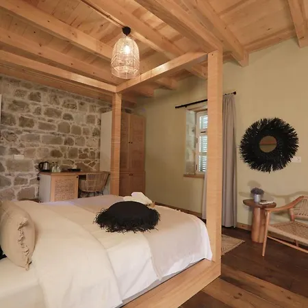 Perlacia * 아다테페