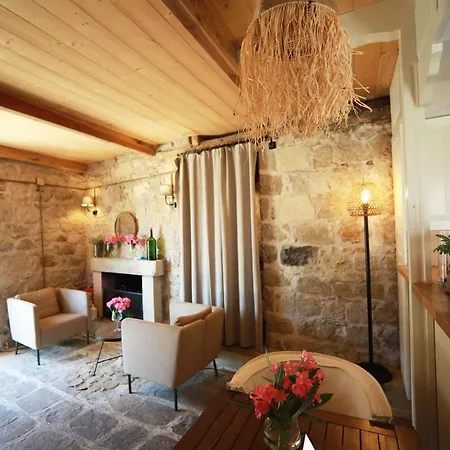 Hotel Perlacia Adatepe