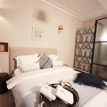 Perlacia 호텔 아다테페