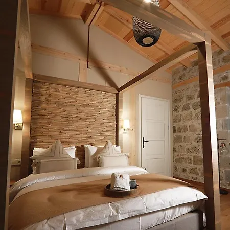 Perlacia * 아다테페